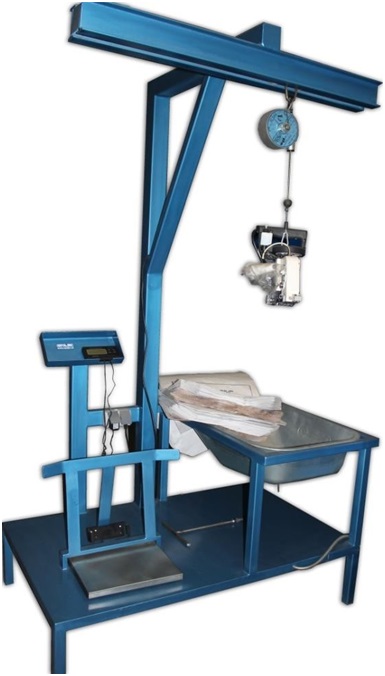 Платформа для взвешивания и упаковки стальной фибры