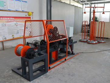 Станок для производства колючей проволоки